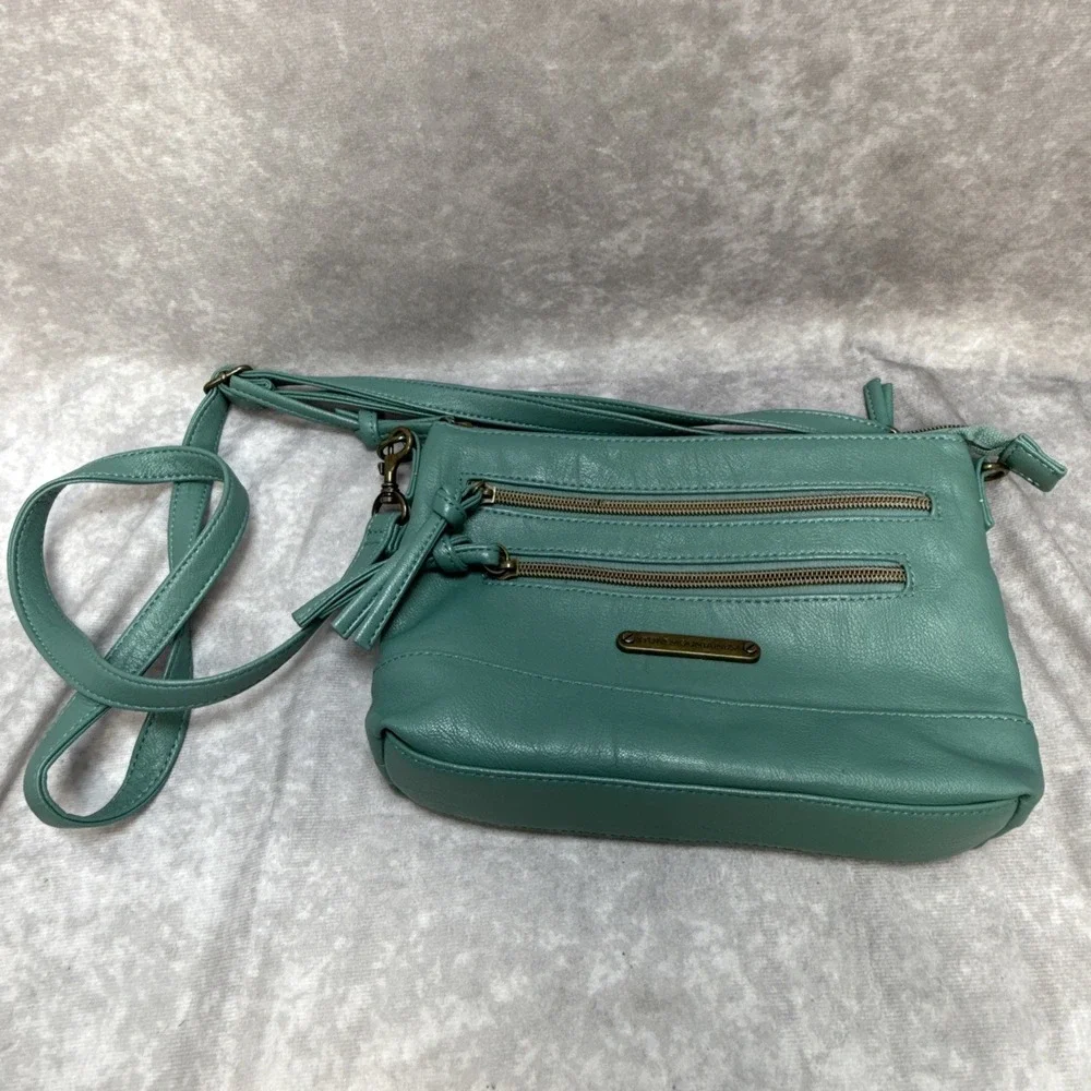 Stone Mountain USA Teal Real‎ Leather Crossbody Bag EUC